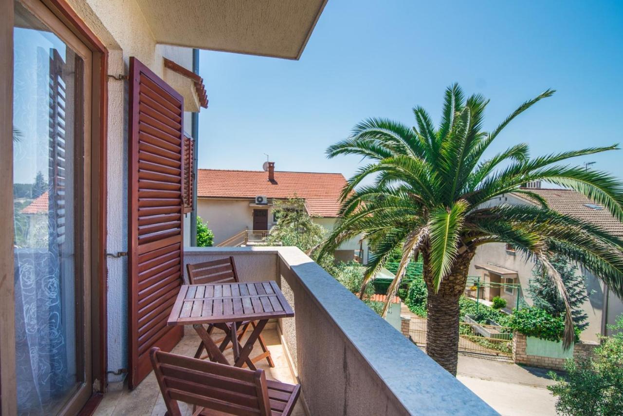 Apartmani Ivan Pula Exteriör bild